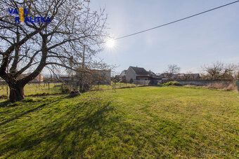 Nabízíme k prodeji stavební pozemek o celkové výměře 2 325 m