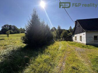 Prodej rodinného domu, 2617 m², Chotěvice Ve výhradním zasto