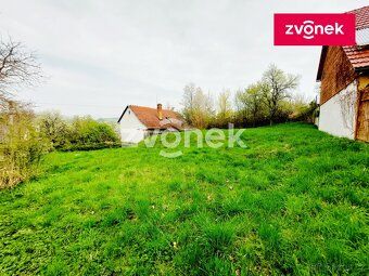 Nabízíme k prodeji stavební pozemek o výměře 759 m² s krásno