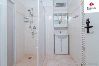Nabízíme k prodeji byt o dispozici 3+1 v obci Žacléř. Bytová