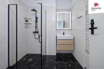 Nabízíme k prodeji byt o dispozici 3+1 v obci Žacléř. Bytová