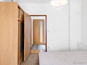 Byt 1+kk / cca 35 m² – centrum Zlína, jednoduchý, funkční, p