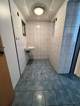 Pronájem výrobní a skladovací haly 454 m², Měřín – ulice Brn