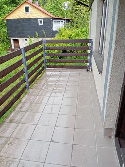 Nabízím k prodeji chalupu v chatové osadě Lubno. Chalupa je 