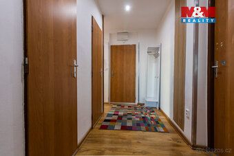 Ve výhradním zastoupení nabízíme prodej bytu 4+1 s balkónem 