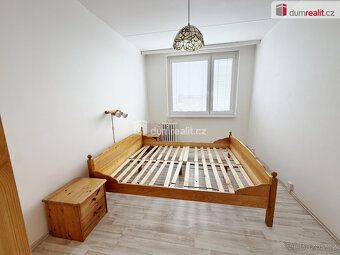 + poplatky, Dumrealit.cz Vám zprostředkuje úplně nový, slunn