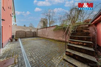 Nabízím k prodeji slunný, kompletně zrekonstruovaný byt bez 