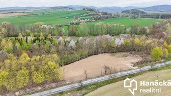 Nabízíme k prodeji pozemky o celkové výměře 5 062 m², nacház