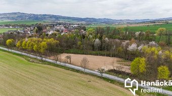 Nabízíme k prodeji pozemky o celkové výměře 5 062 m², nacház