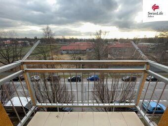 Nabízím k pronájmu zděný byt 2+1 s balkonem, prostorným skle