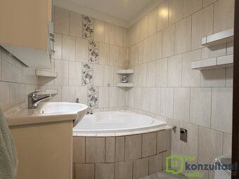 Ev.č. 01040 Pronájem moderního bytu 3+1 po rekonstrukci, 78 