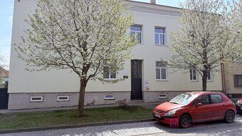 Hledáte k pronájmu menší kancelář v Podivíně? Hledáte prosto
