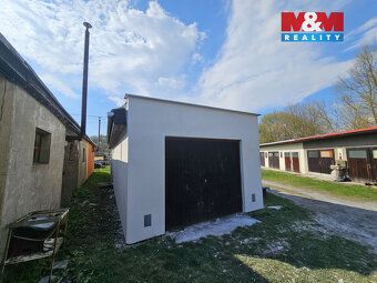 Nabízíme k prodeji prostornou garáž o zastavěné ploše 25 m² 