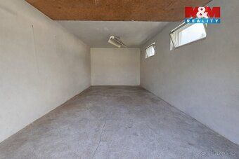 Nabízíme k prodeji prostornou garáž o zastavěné ploše 25 m² 