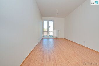 Anuita: 5121326 Kč, Převod členských práv k bytu a parkování