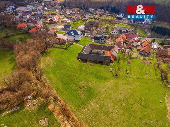 Splňte si sen o místě, kde můžete spojit klidné bydlení s po