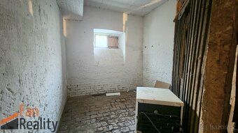 Nabízíme k prodeji prostorný byt 2+1 s užitnou plochou 76 m²