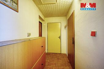 Nabízíme k prodeji moderní chalupu vhodnou k bydlení, na okr