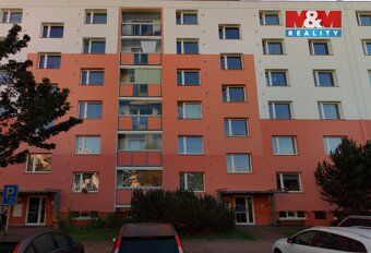 Nabízíme k pronájmu prostorný byt o dispozici 3+1 ve Svitavá