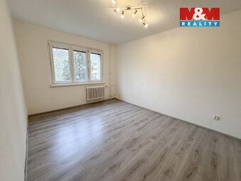 Nabízíme k prodeji byt v osobním vlastnictví o dispozici 2+1