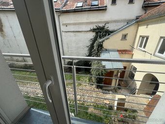 Moderní bydlení s nádechem historie přímo v srdci Znojma Hle