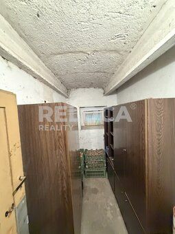 Nabízím k prodeji prostorný byt 3+1 o velikosti 94 m² v klid