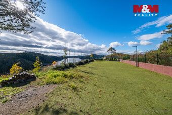 Nabízíme k prodeji soubor pozemků o celkové výměře 25 194 m²