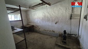 Nabízíme Vám ke koupi soubor nemovitostí v lokalitě Jesenick