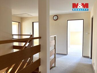 Prodej krásného rodinného domu o celkové ploše 200m² a dispo