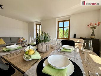 , Dumrealit.cz Vám zprostředkuje prodej apartmánů na náměstí