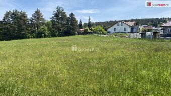 Cena je včetně provize RK , Prodej stavebního pozemku 1100m²
