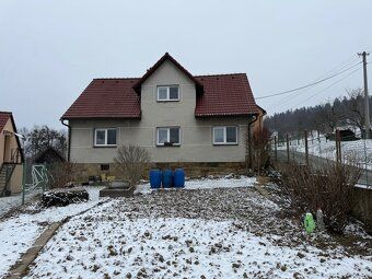 Hledáte bydlení v Zubří? Nabízíme Vám k pronájmu 1. patro ro