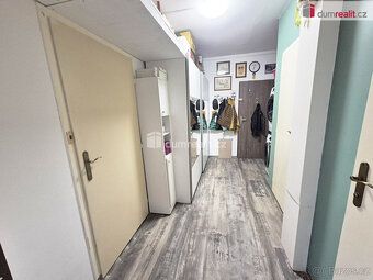 Kupní cena vč. provize RK, Nabízíme k prodeji prostorný byt 