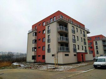 Hledáte světlé a útulné bydlení v klidné lokalitě s dobrou d