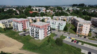 Hledáte světlé a útulné bydlení v klidné lokalitě s dobrou d