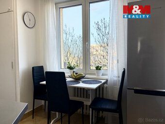 Pronájem bytu 3+1, 65 m², Opava – Předměstí. Cihlový dům, 7.