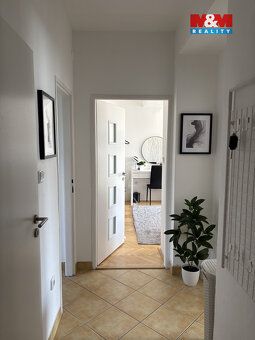 Pronájem bytu 3+1, 65 m², Opava – Předměstí. Cihlový dům, 7.