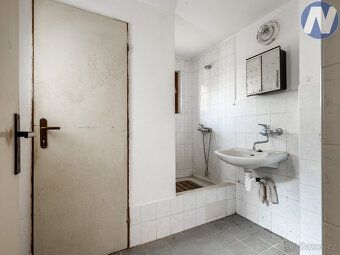 V obci Záhoří u Písku Vám nabízíme ke koupi rodinný dům o di