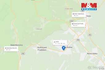 Nabízíme k prodeji slunný pozemek o rozloze 1423 m² v klidné