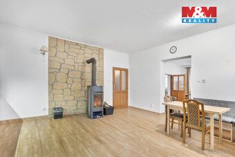 V obci Kerhartice u České Kamenice na pozemku o CP 5779 m2 n
