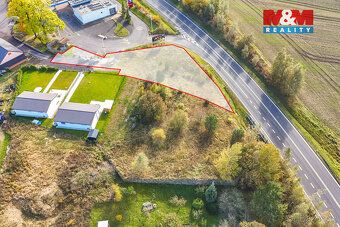 Nabízíme na prodej pozemek o výměře 1122 m², který se nacház