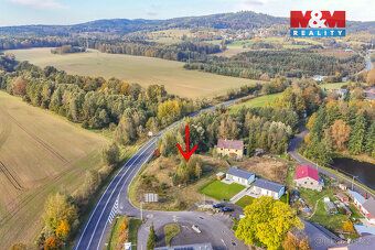 Nabízíme na prodej pozemek o výměře 1122 m², který se nacház