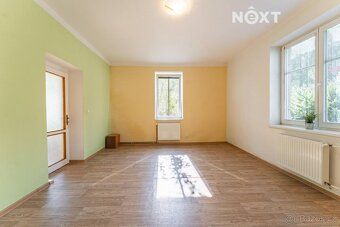 Nabízíme k prodeji rodinný dům ve skvělém stavu na Uničovské