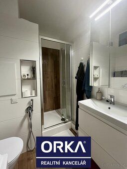 Nabízíme pronájem kompletně rekonstruovaného bytu 2+1 se šat