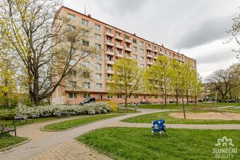 Naše společnost Vám nabízí k pronájmu byt 1+1, v Uherském Hr