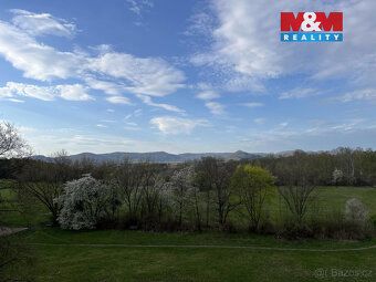 Nabízíme k pronájmu teplý a světlý byt 2+1 o užitné ploše 62