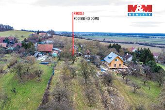 Nabízíme k prodeji samostatně stojící rodinný dům v klidné č