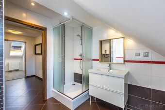 Mezonetový podkrovní byt 105 m² – Liberec, Staré Město Rekon