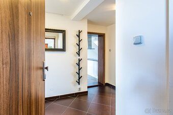 Mezonetový podkrovní byt 105 m² – Liberec, Staré Město Rekon