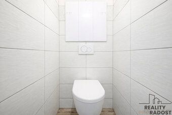 Nabízíme k prodeji byt o dispozici 2+1 a výměře 58 m², situo